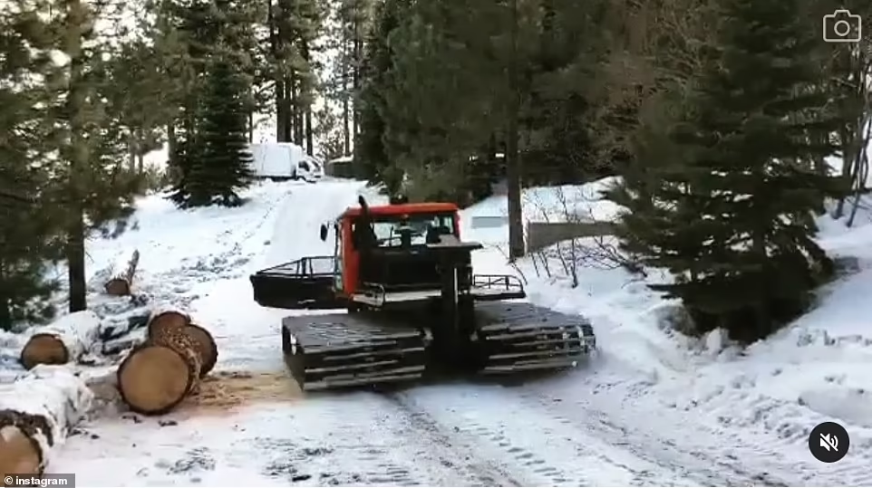 Снегоуборщик PistenBully немецкого производителя Kassbohrer, принадлежащий Реннеру Источник: DailyMail