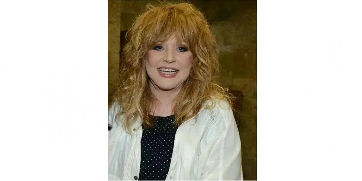 Алла пугачёва на сцене. Пугачева в тель авиве. Пугачева концерт. Пугачева. Алла пугачева 2019.