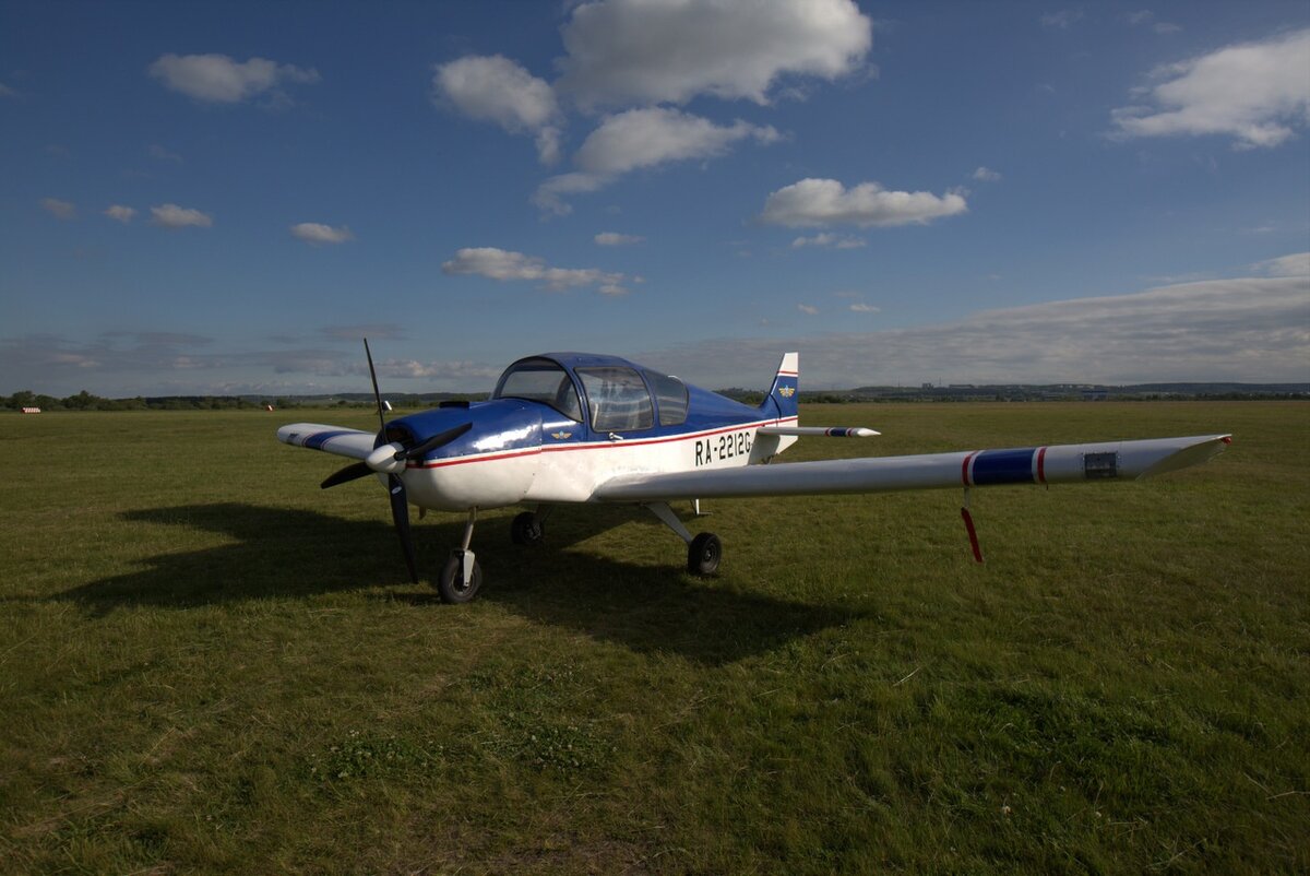 Самолет ВМБ-59 "арктур" на аэродроме Пермь-Фролы 2014г.