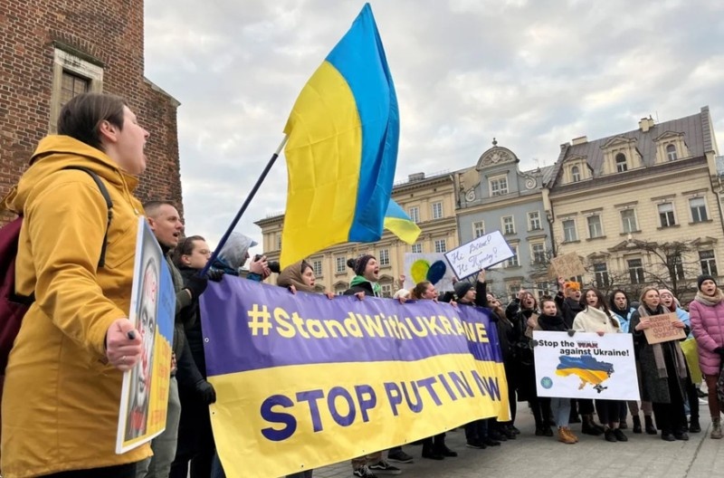    Жители польского Кракова потребовали покончить с украинской «оккупацией»