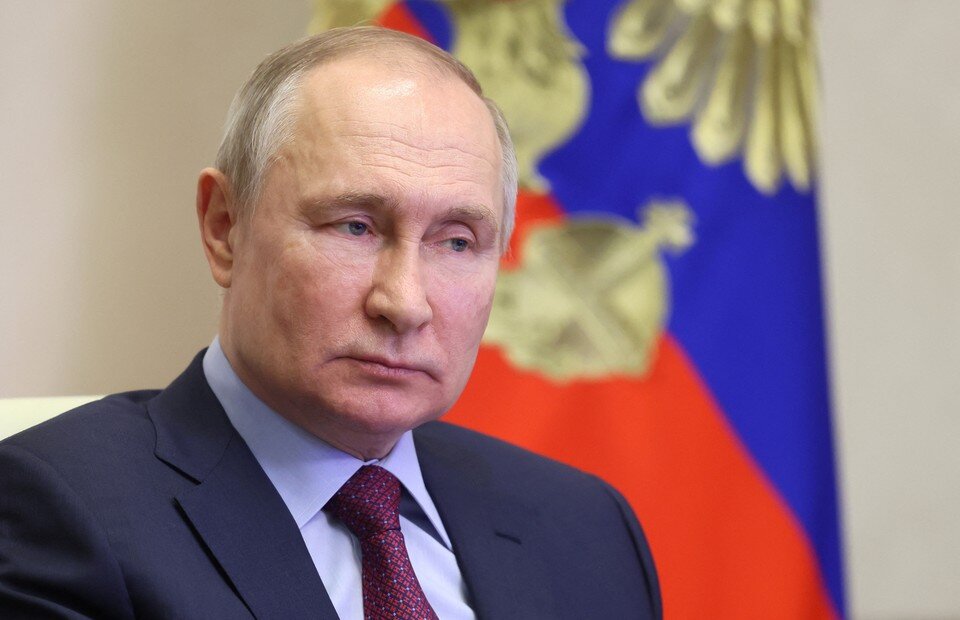     Владимир Путин  REUTERS