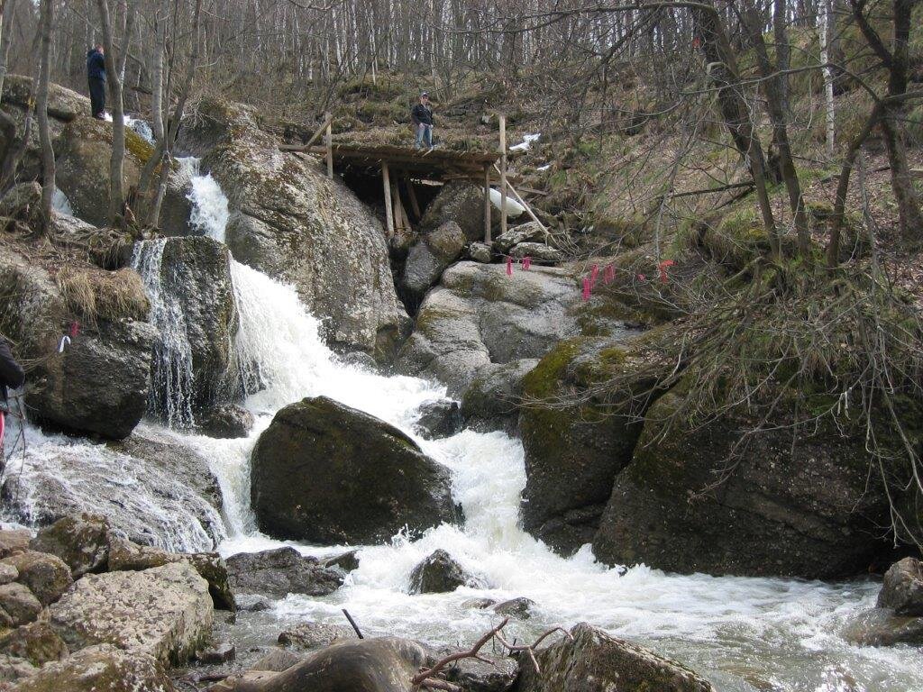 Башкирия водопад кук караук. Кук-Караук Башкортостан. Водопад Кук-Караук. Кук-Караук Башкортостан водопад. Кук Караук база отдыха