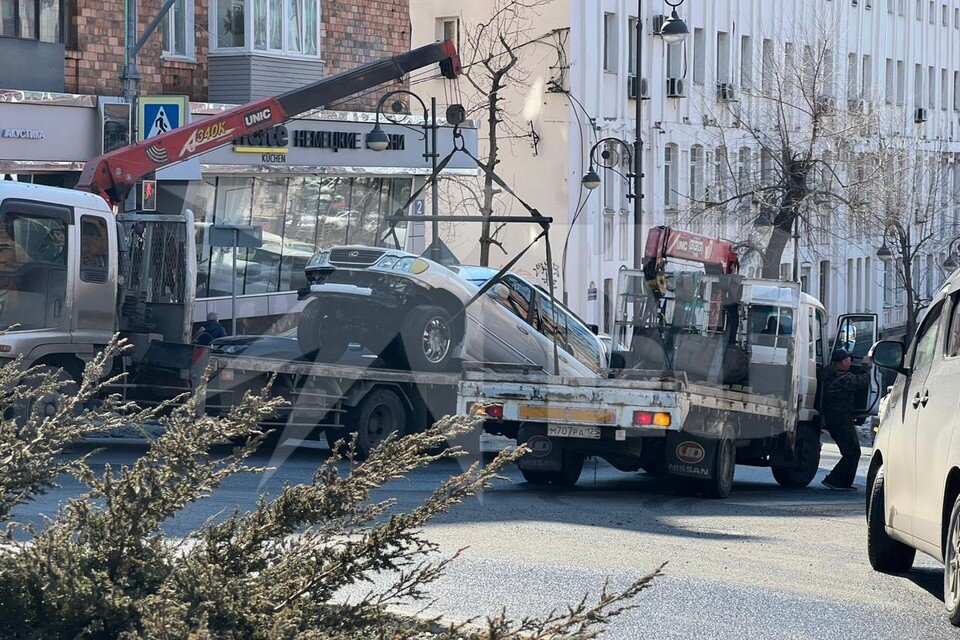     Пробка собралась на Суханова.  КП – Владивосток