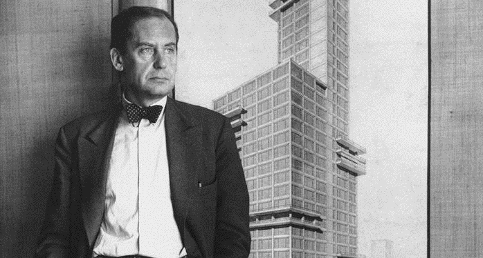 Вальтер Гропиус, первый директор