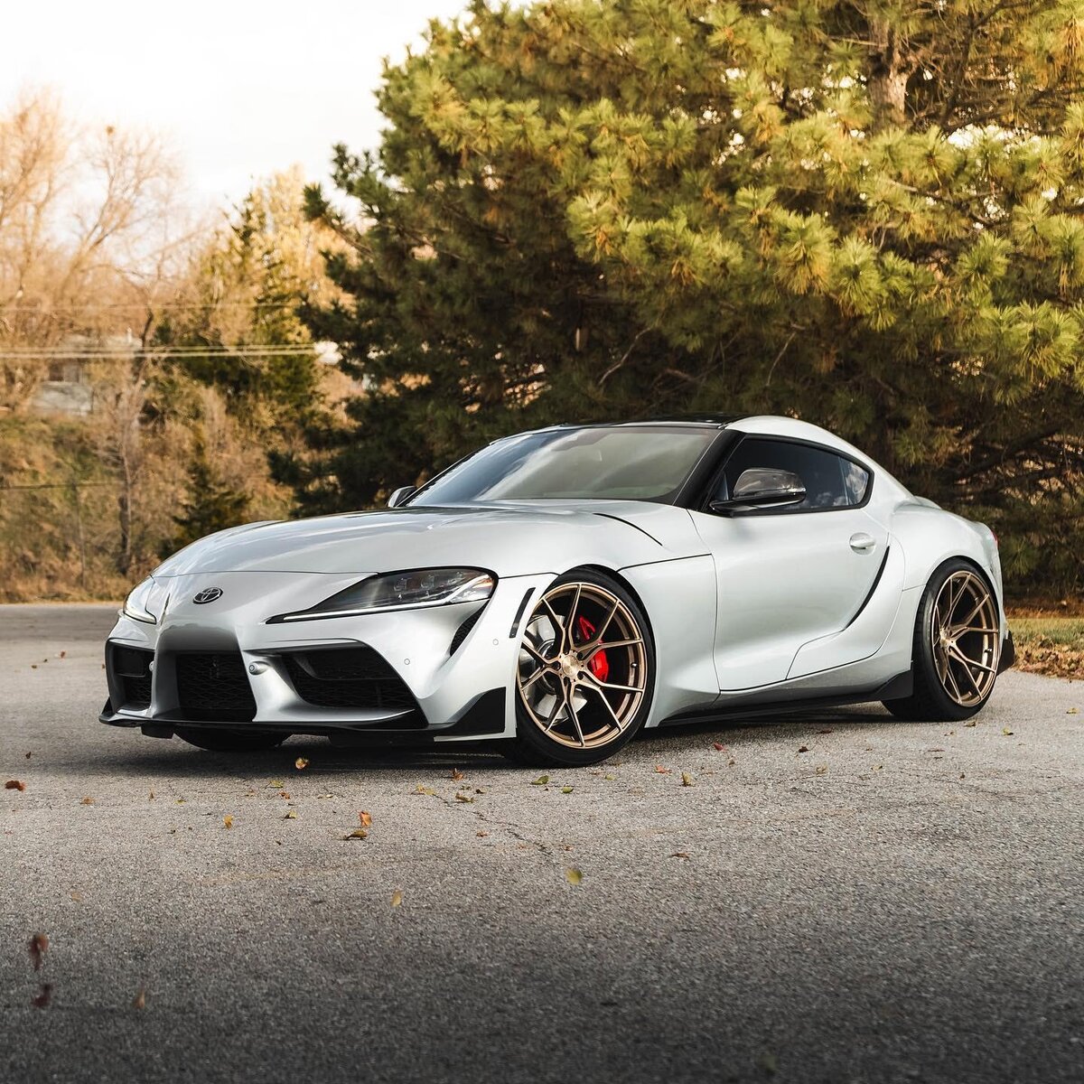 Toyota Supra ft1 Золотая