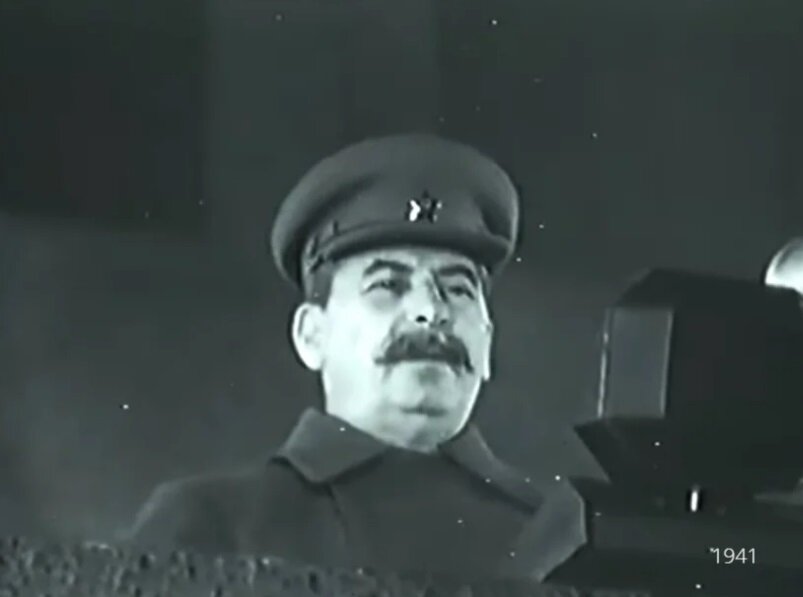 совершенный палач, которого славили жертвы накануне гибели (а не проклинали)