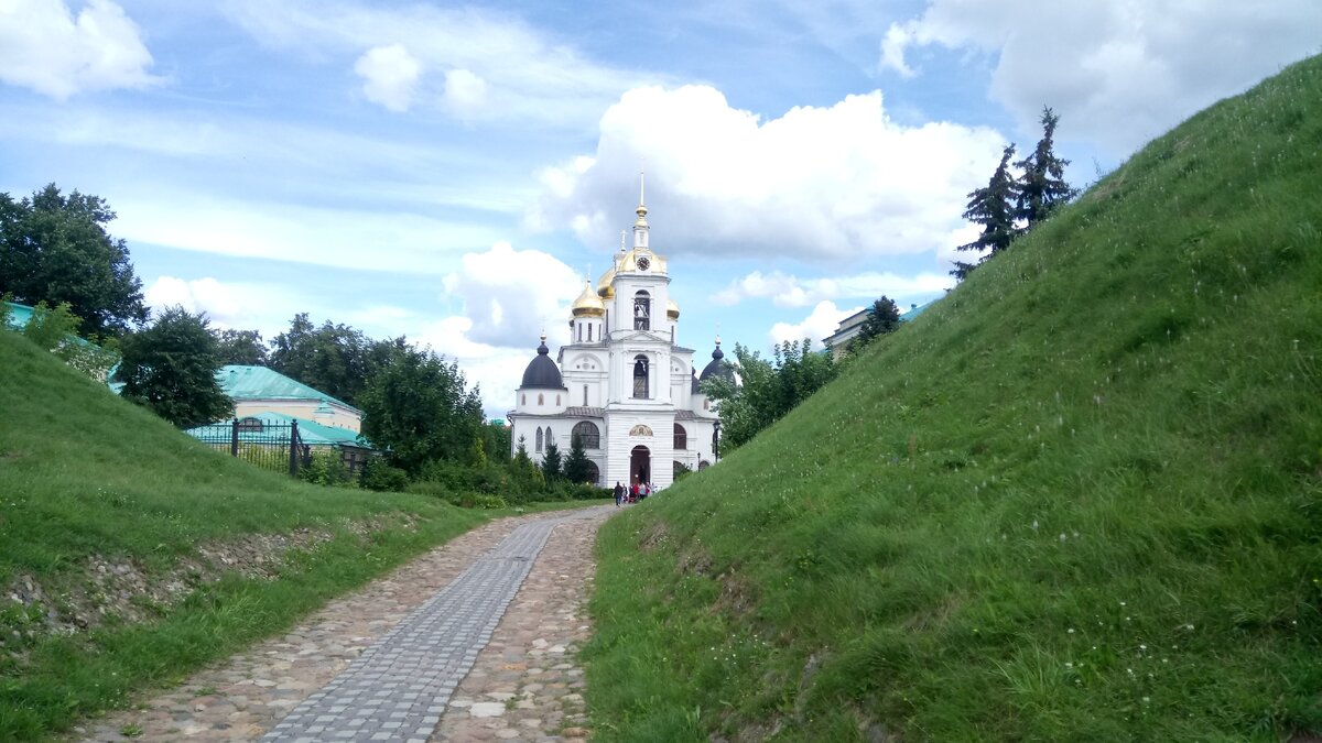 Земляной вал