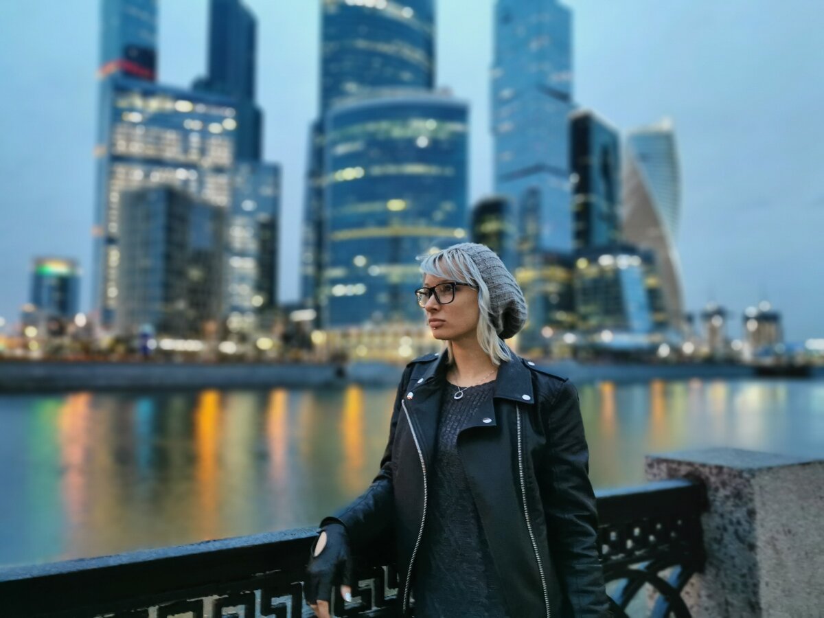 Москва-Сити, самый большой муравейник в одном из самых больших муравейник в мира. Эдакая матрёшка...