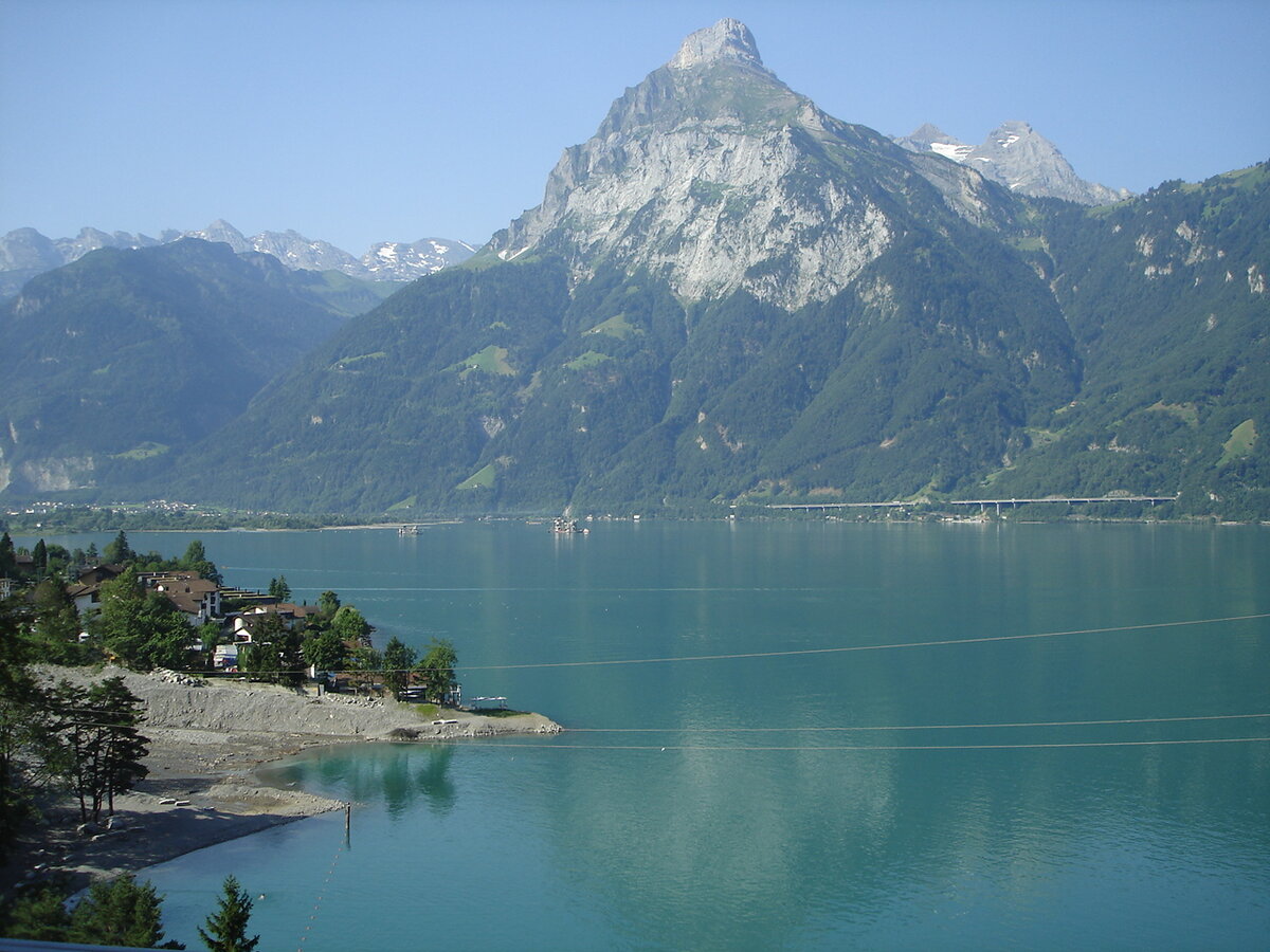 швейцария у озера