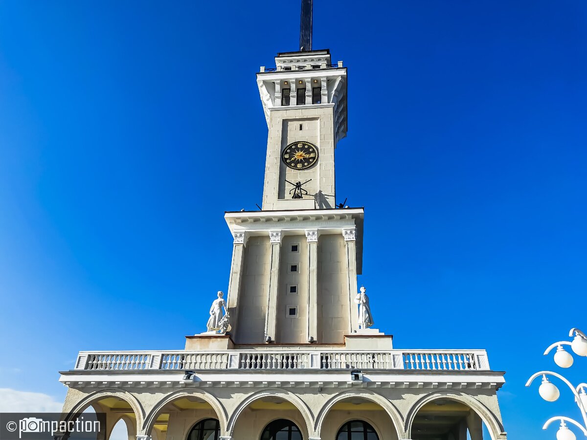 Башня с часами