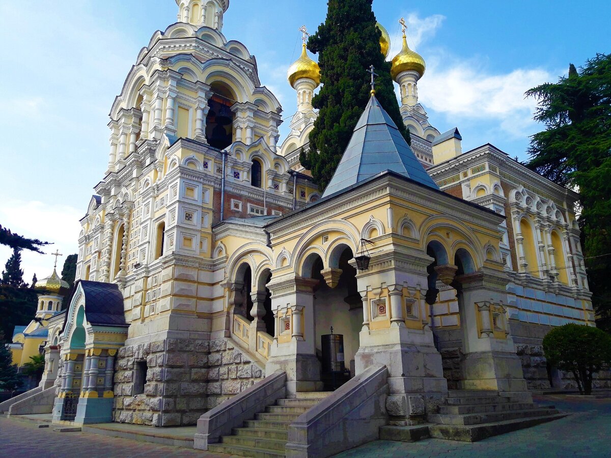 Храм александра невского в ялте