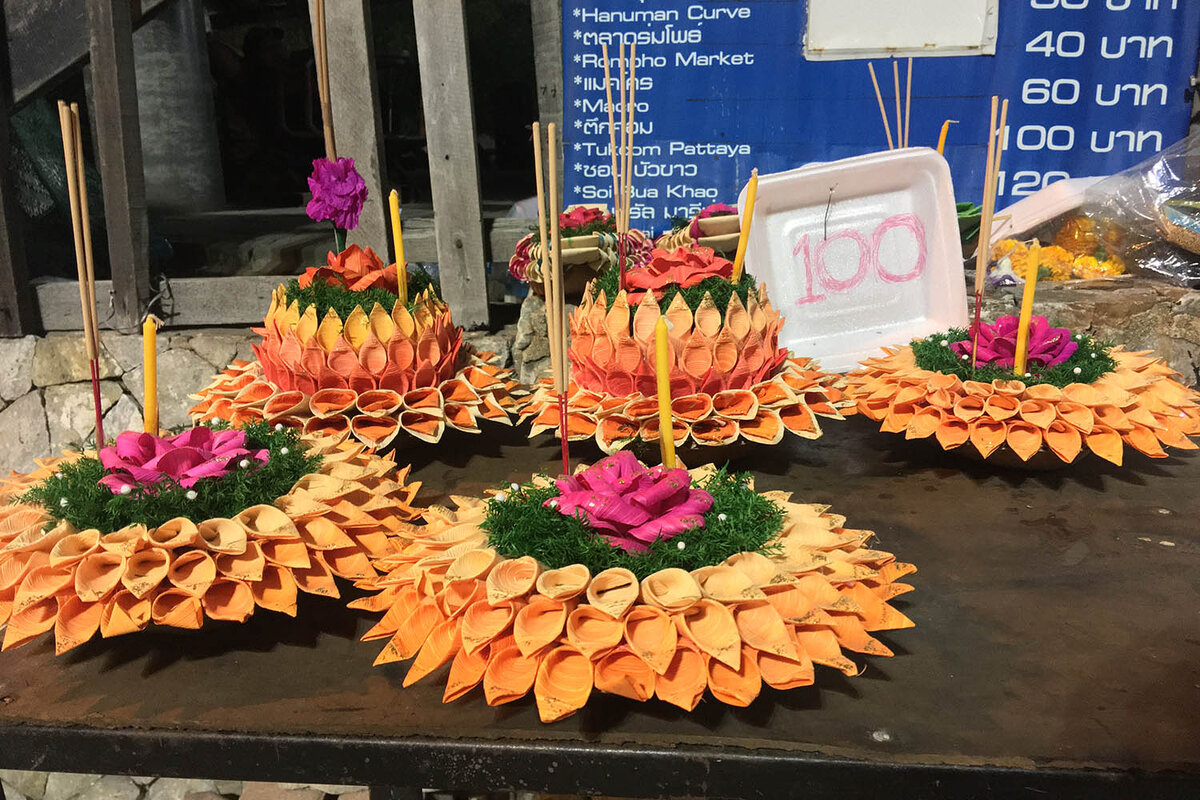 Стоимость кратонга в 2019 году составляла 100 батов