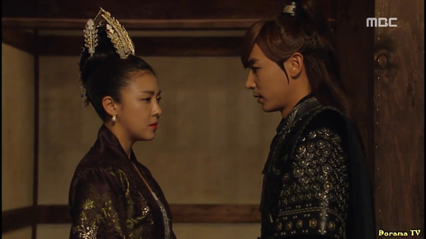 Сонька и Толик, как Чип и Дейл - плетущие коварные планы. Листаем.