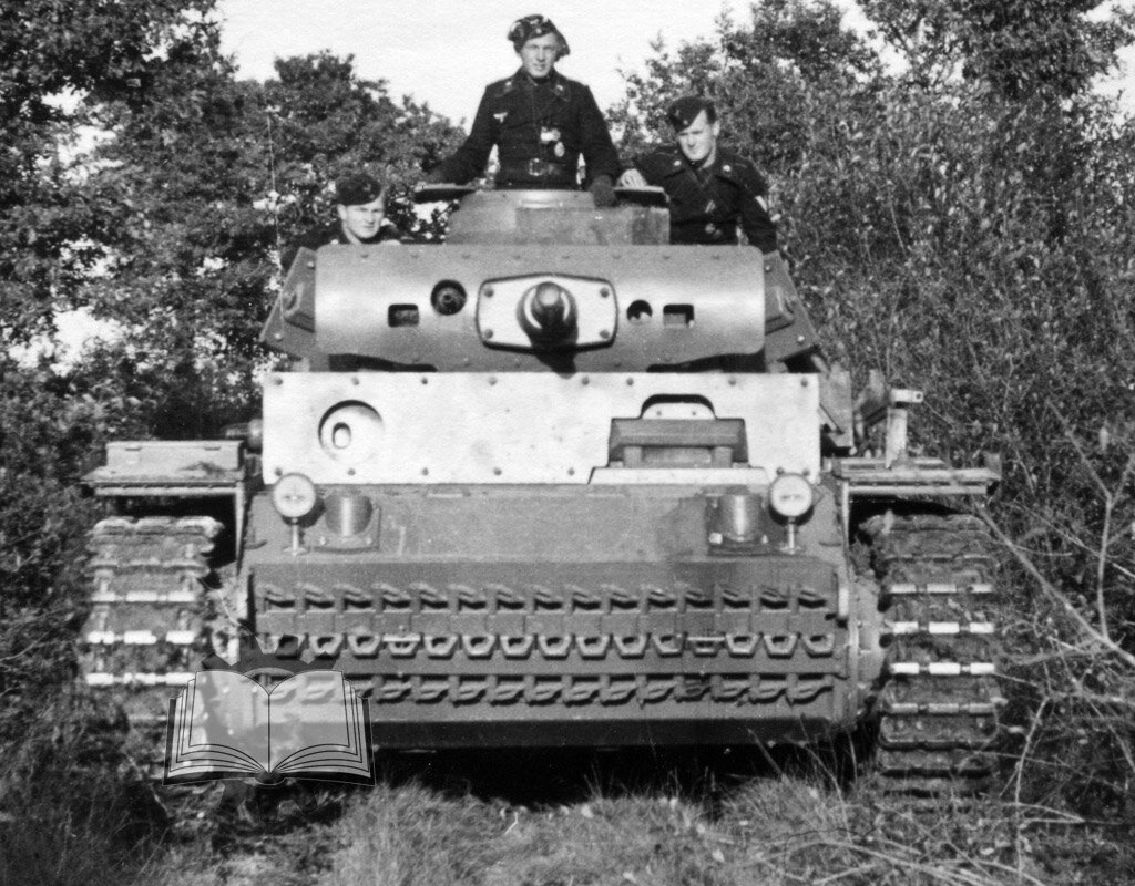 Так выглядел полный комплект разнесенной брони для Pz.Kpfw.III Ausf.J-M.