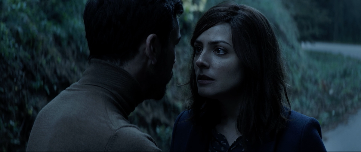 Кадр из фильма - Невидимый гость (источник: https://www.warnerbros.com)