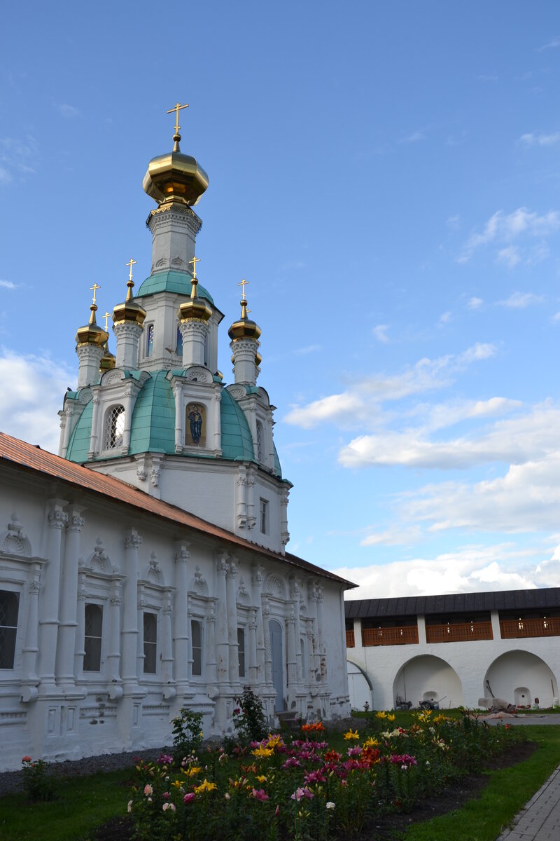 храм в честь Нерукотворного Образа Спасителя