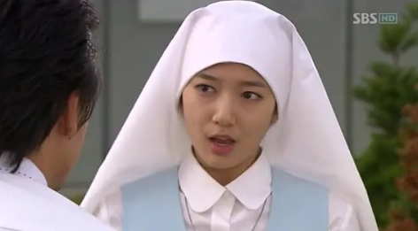 Кадр из дорамы "Ты прекрасен!"