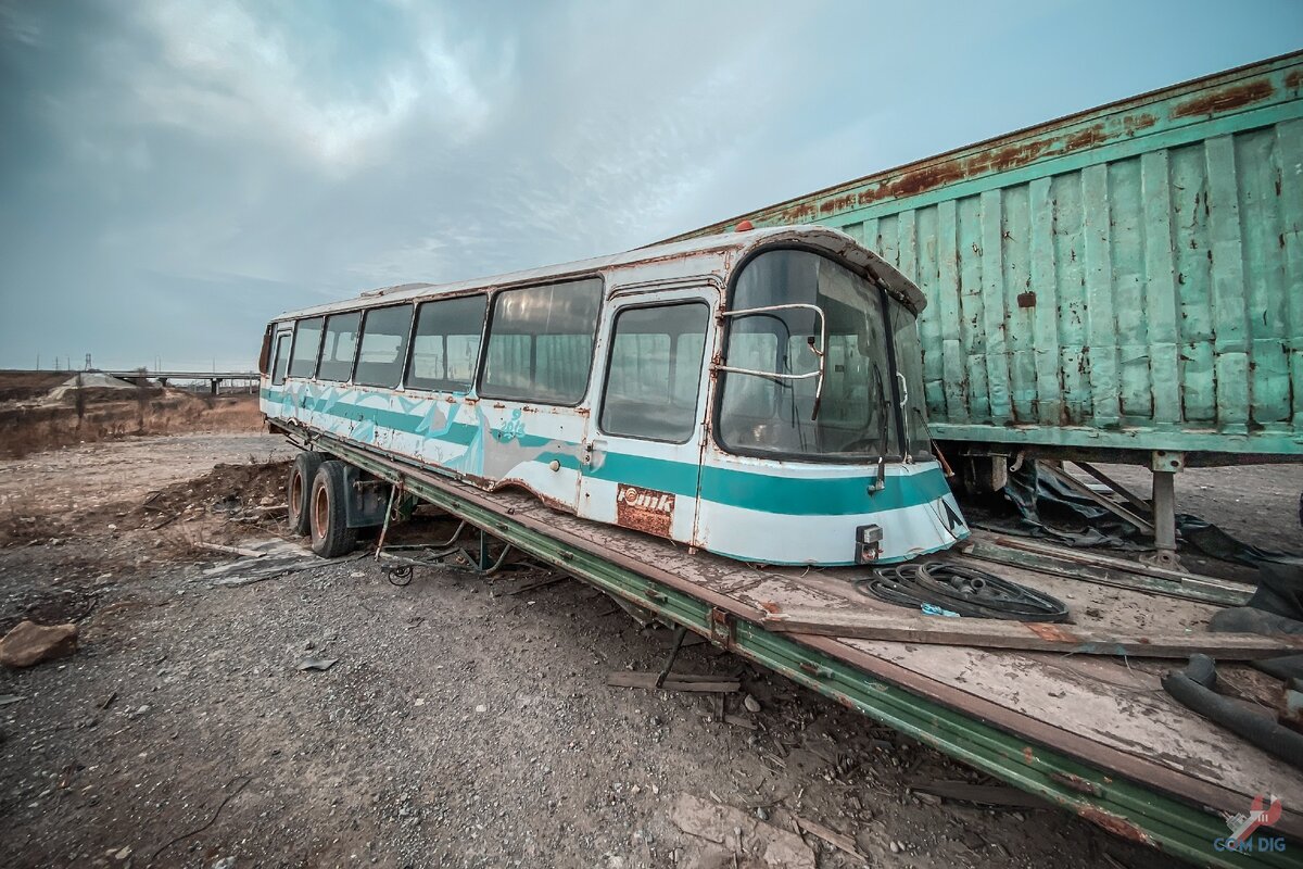 ЛАЗ-695.