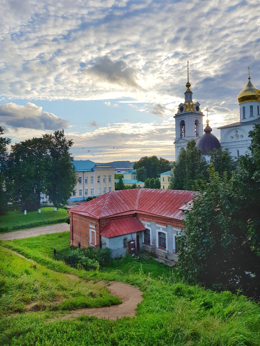 Фото автора. Символ светлого будущего 