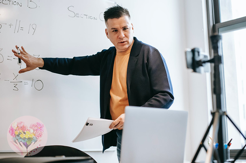 По материалам https://pikabu.ru