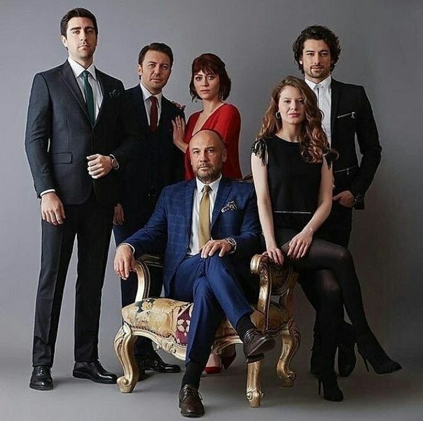 семейка Эгемен.        фото с Яндекс картинки