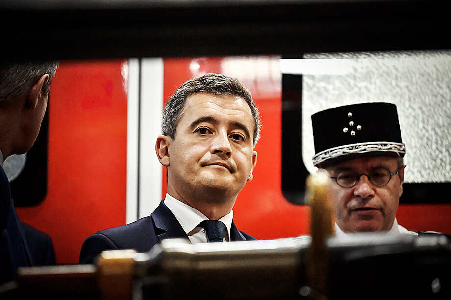 Жеральд Дарманен, министр внутренних дел, обвинил анонимных авторов нового обращения к президенту в политизированности и трусости.Фото: Zuma/TASS