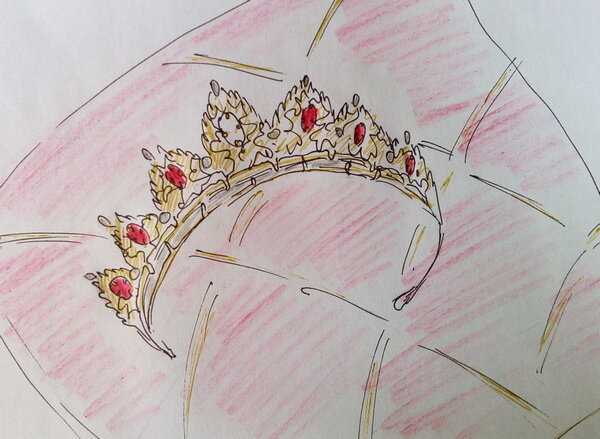 В диадеме нет центрального камня