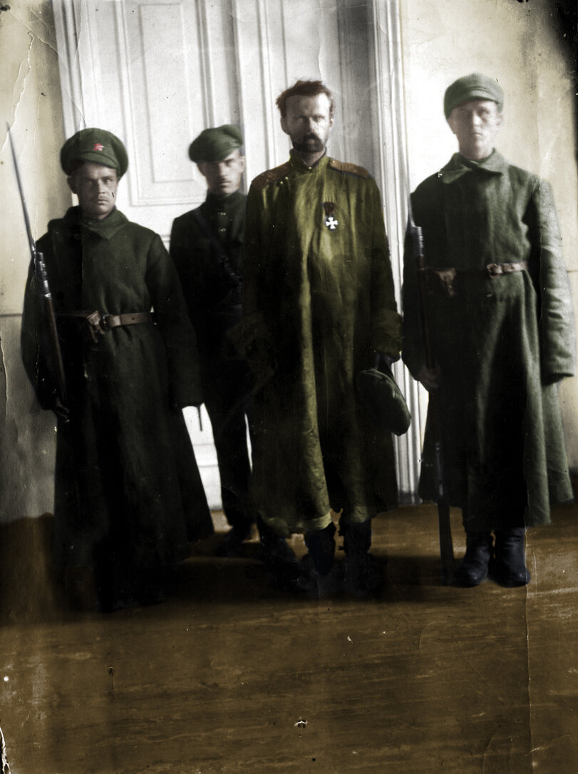 Унгерн под стражей, 1921 год. Колоризация: http://joyreactor.cc/user/AlfaDecibel .
