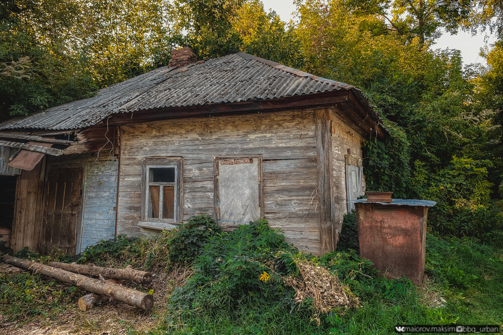 Думаю, каждый человек, рожденный в СССР, знает не понаслышке про трагедию, которая произошла 26 апреля 1986 года на атомной электростанции в Чернобыле. С тех пор прошло порядка 35-ти лет.-3-3