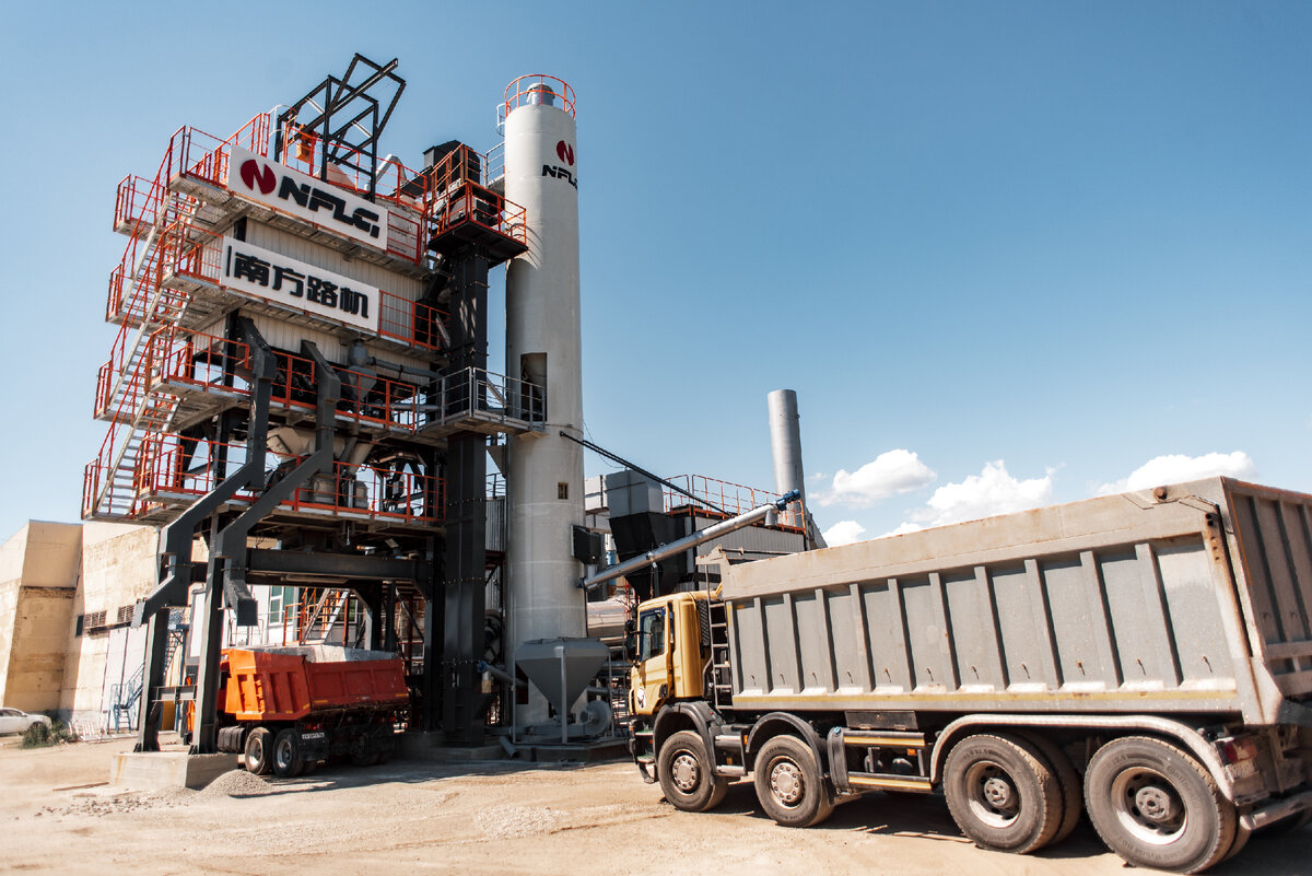 Выпуск асфальтобетонной смеси на АБЗ NFLG серии Smena 1800 