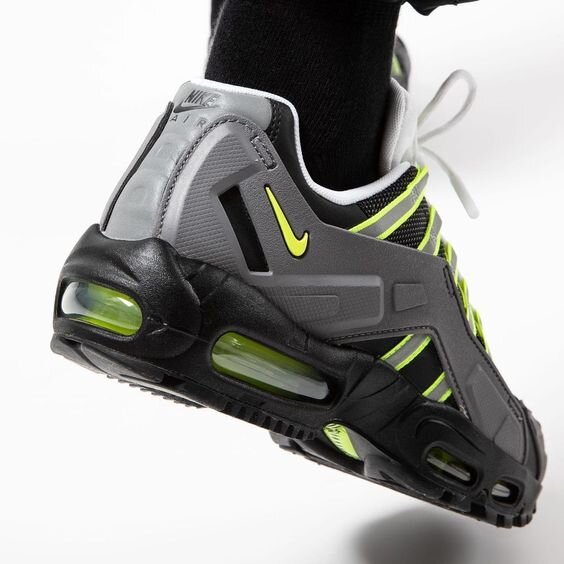 Nike Air Max 95 NDSTRKT