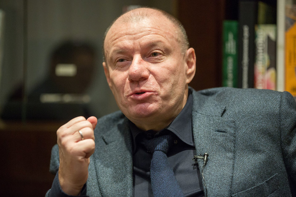 Лицо русской «элиты» - миллиардер Потанин