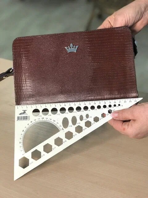 Кожаная сумка "Прайз-04". Ателье Ирины Берзиной. Смотри галерею.
