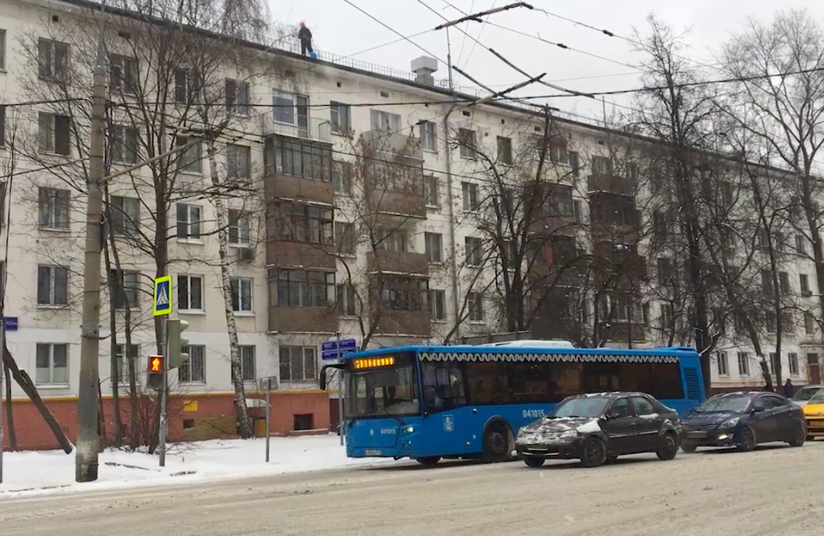 Тот самый дом, Свободный проспект, 12/23.