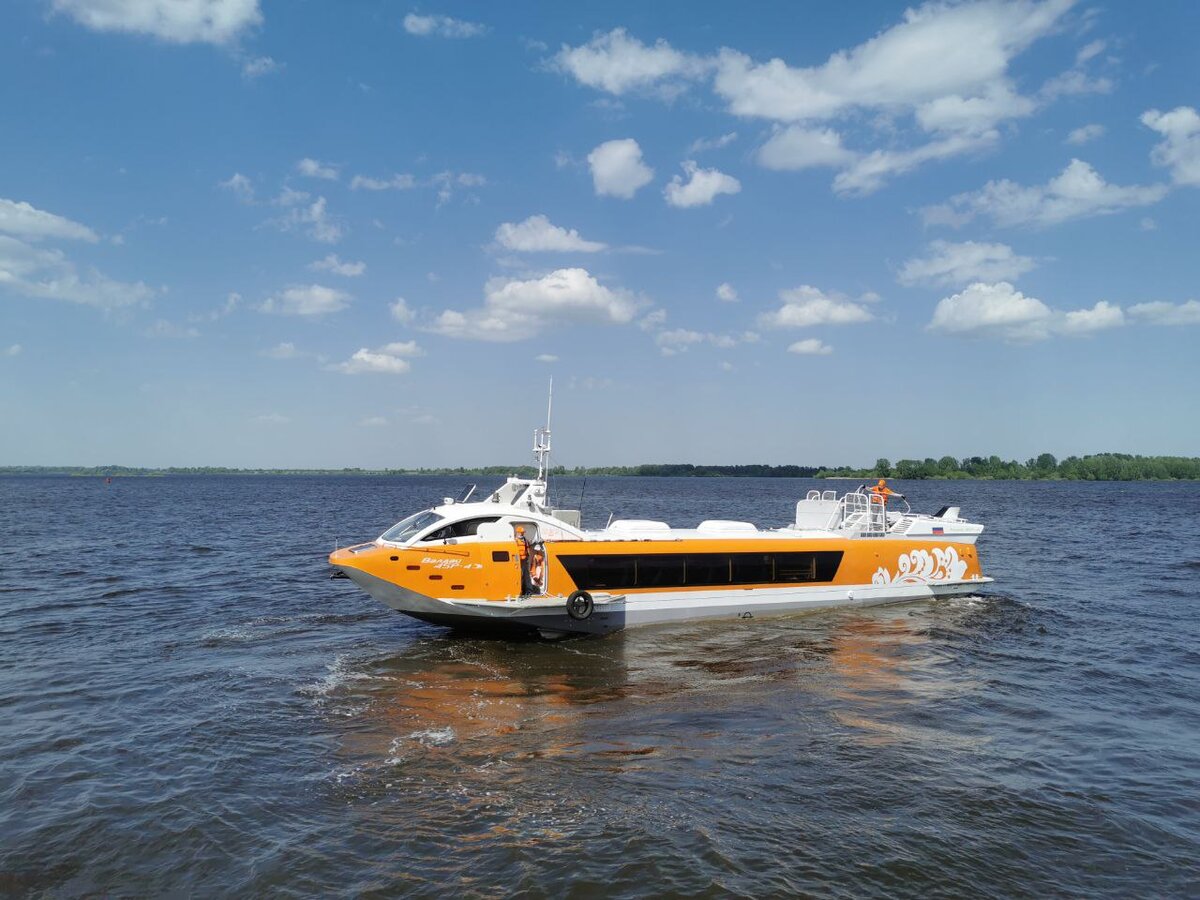 Судно на подводных крыльях «Валдай 45Р»