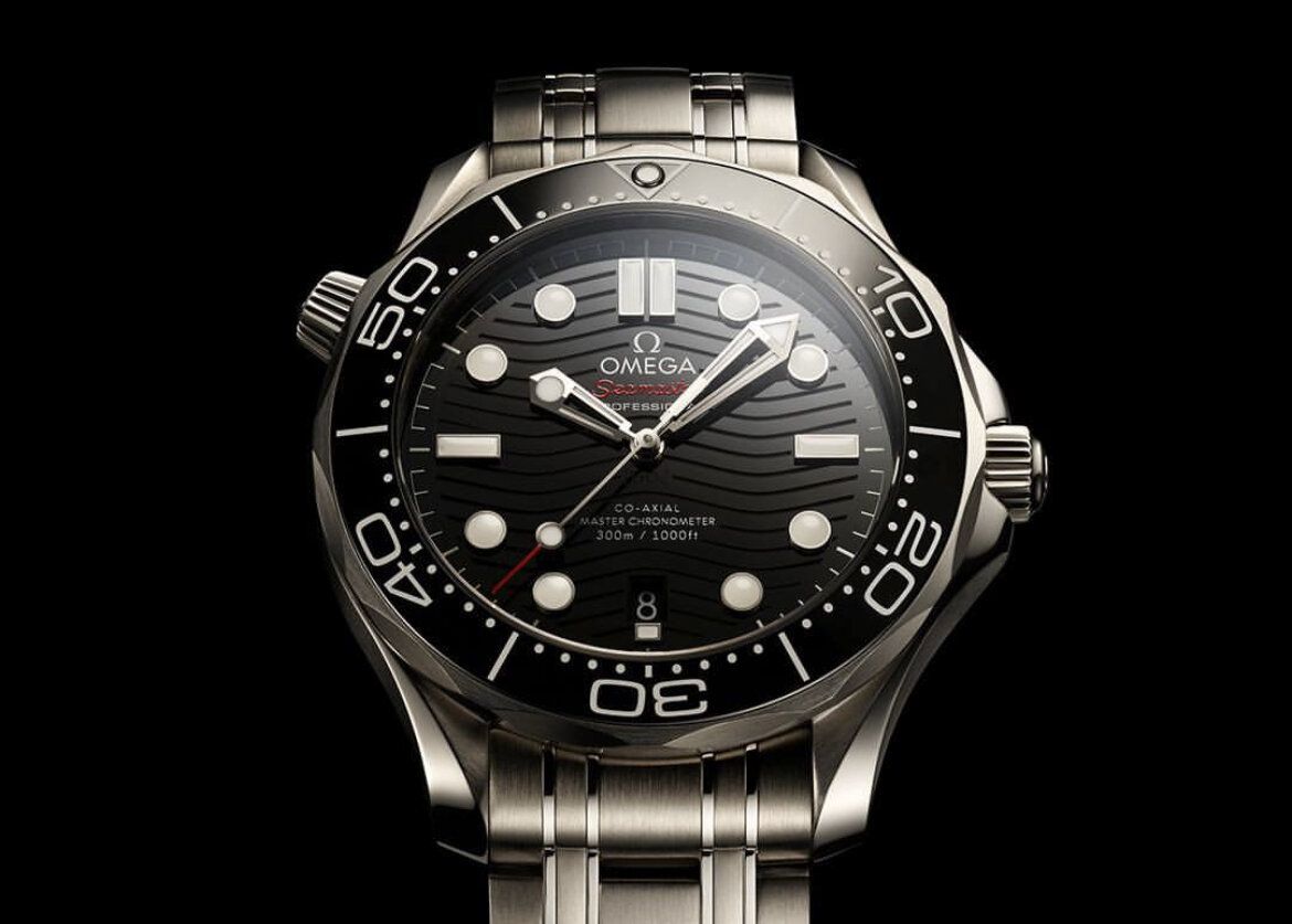 Официальное фото Omega