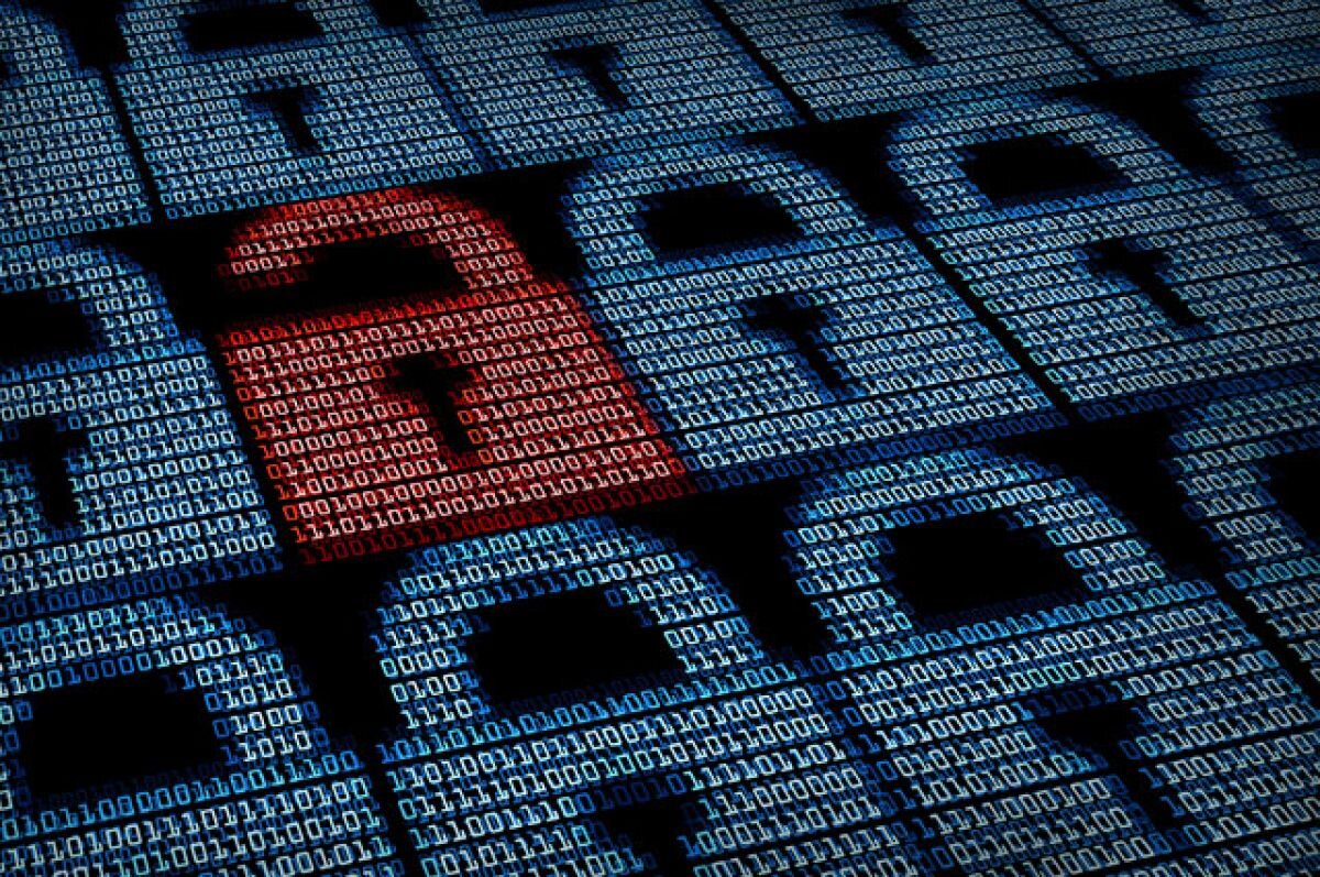    Минцифры обсуждает с ФСБ добровольный аудит операторов персональных данных