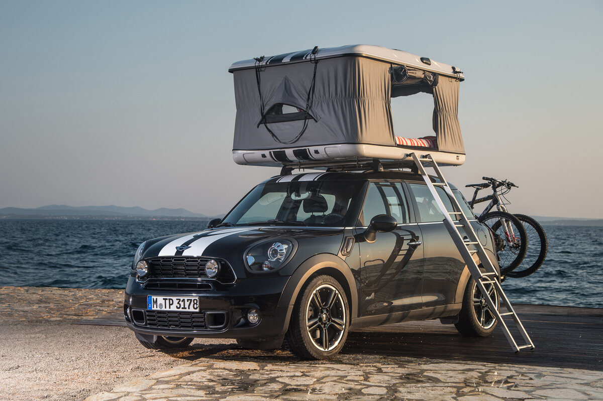 mini cooper countryman с палаткой