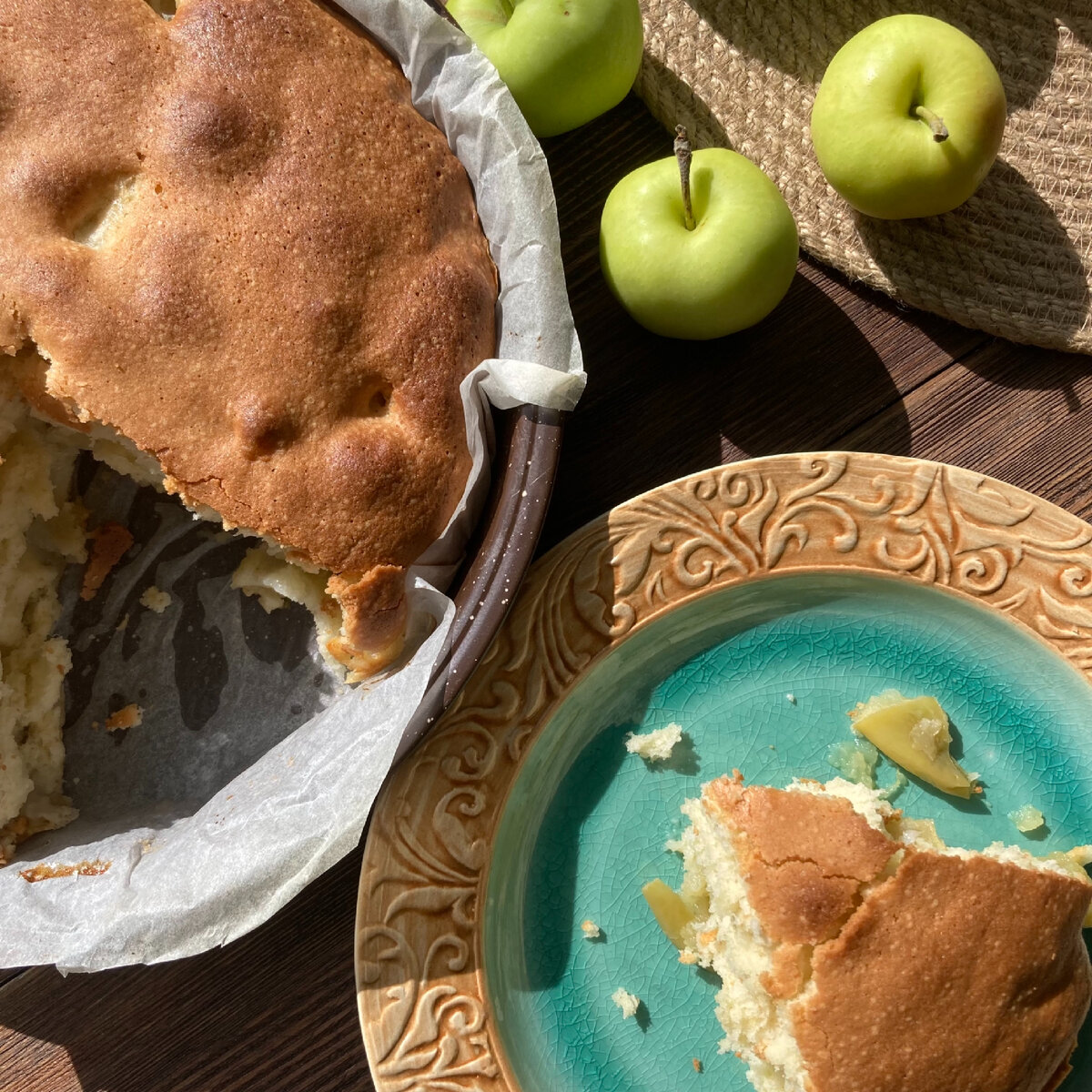 Шарлотка, простой и быстрый рецепт