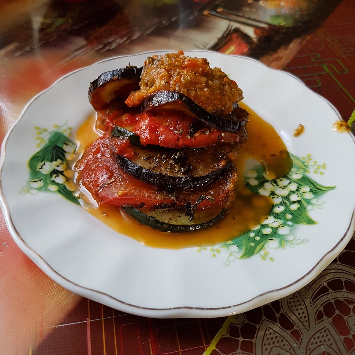 Мясо с гарниром Рататуй