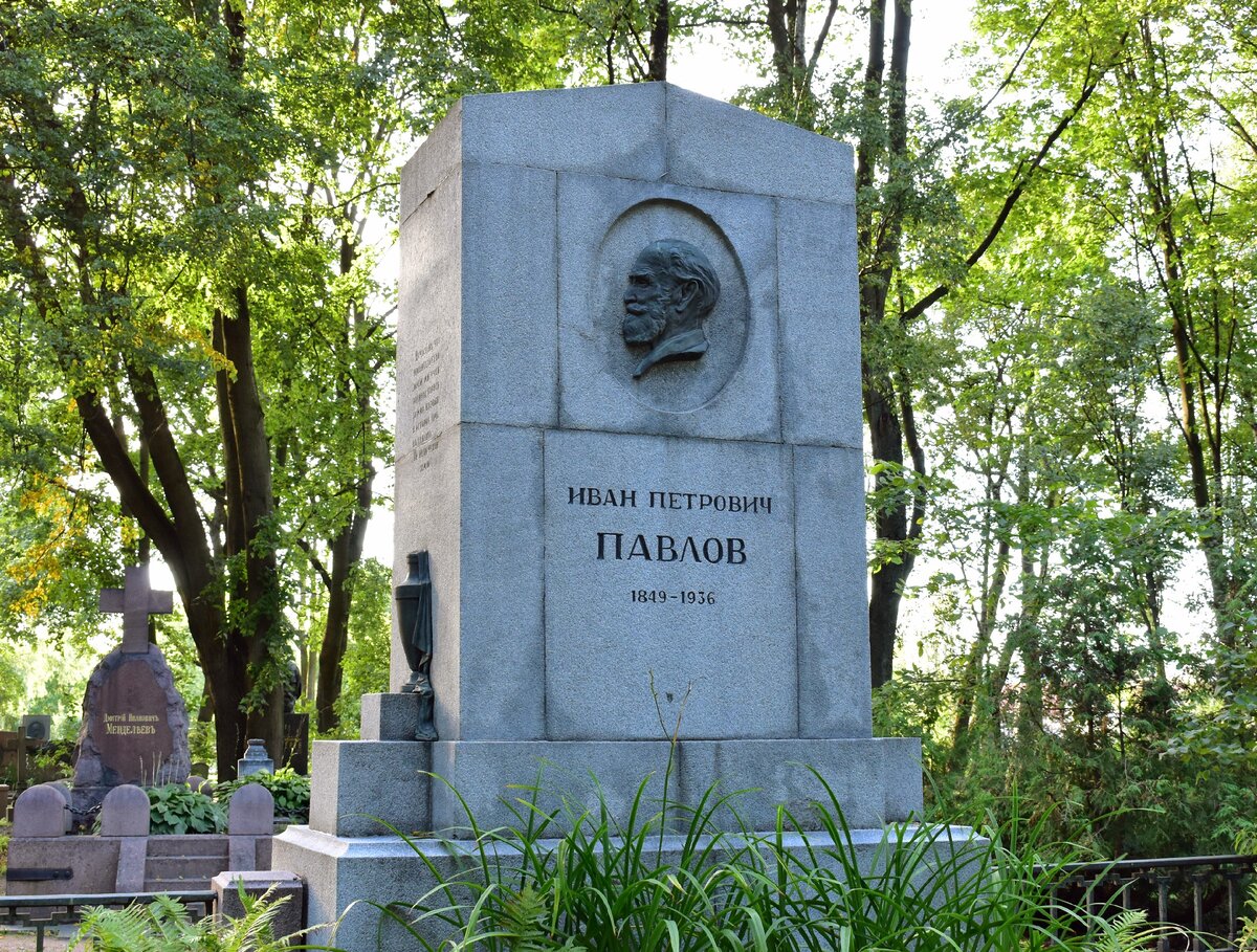волково кладбище санкт петербург