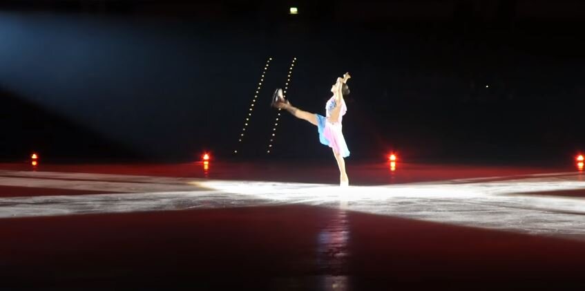 Камила Валиева на шоу в Германии. Фото: принтскрин записи шоу