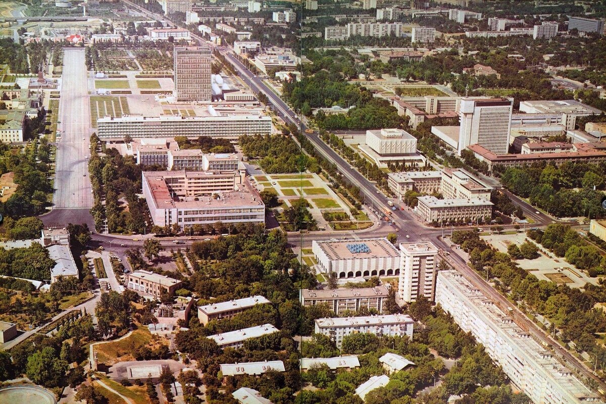 Ташкент в ссср. Площадь Ленина в Ташкенте в 70-80. Ташкент 1970. Проспект Ленина Ташкент. Ташкент площадь Ленина 80 годы.