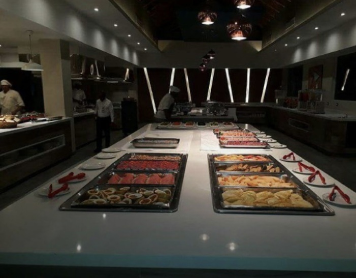 Основной ресторан отеля