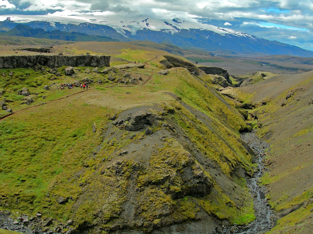 Тропа в долину Þórsmörk.