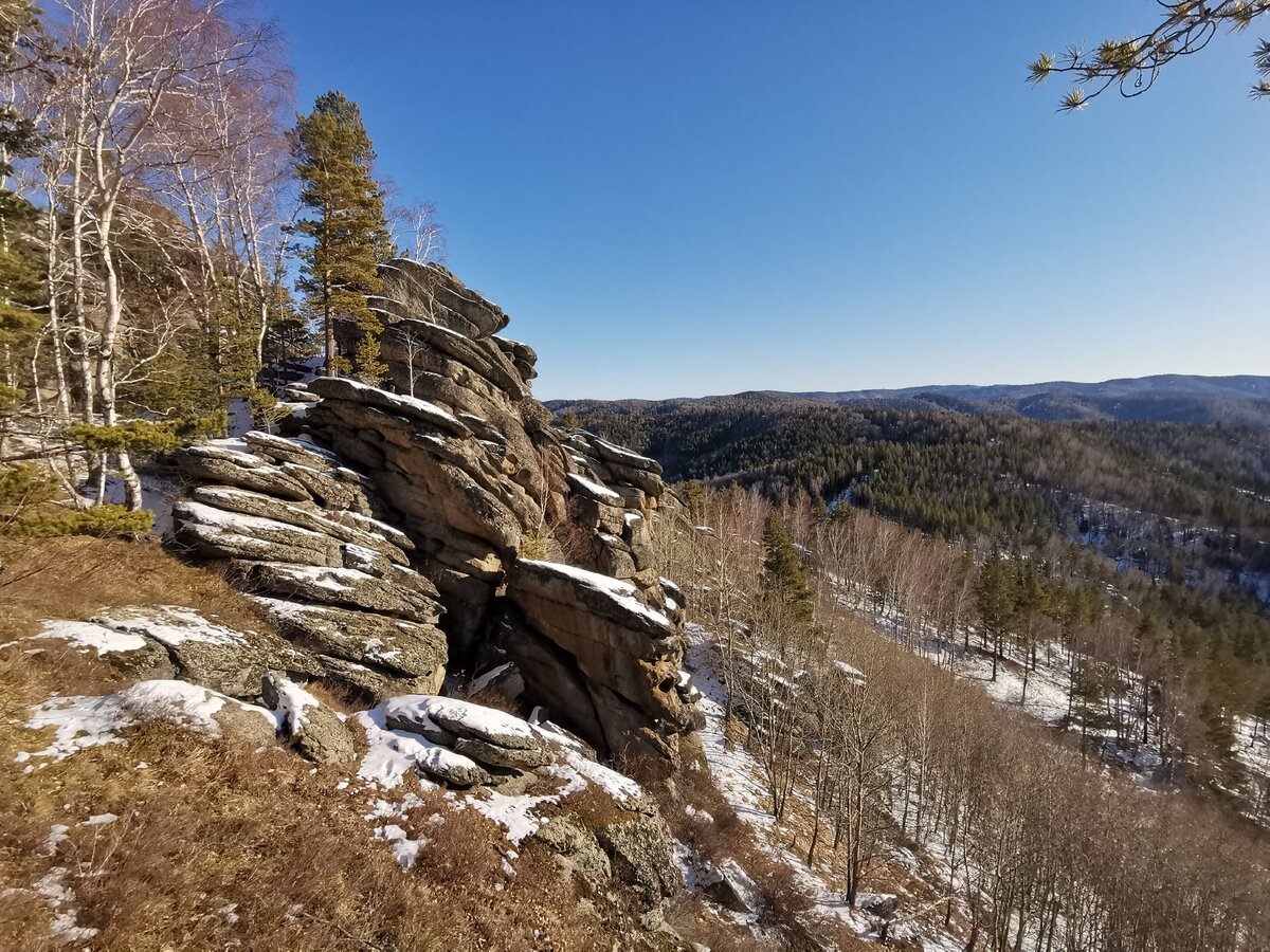Скалы "Каменный водопад"