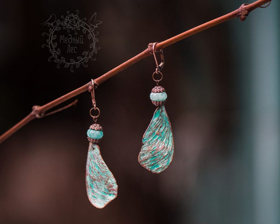 Серьги из крылаток клена с амазонитами. Автор Юлианна Волкова.