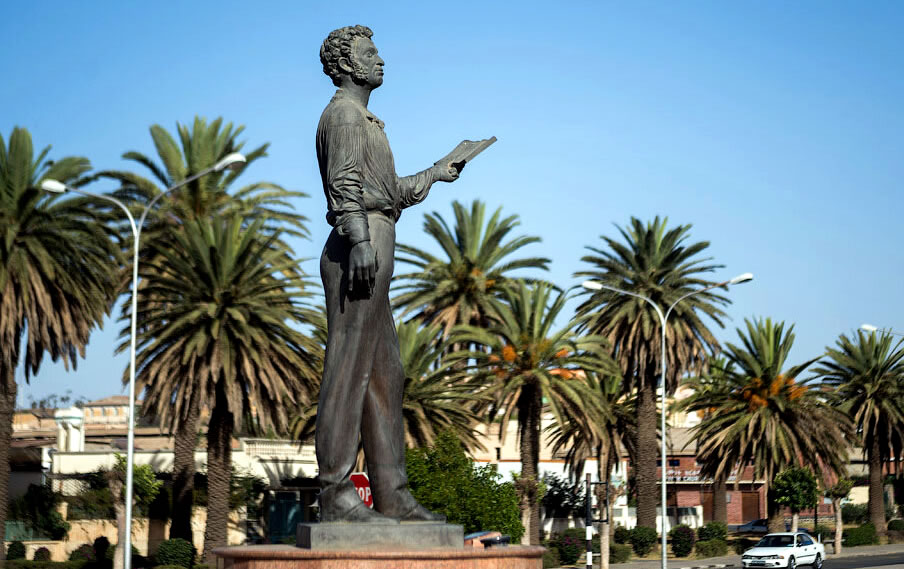 Эфиопия и Эритрея ставят памятники Пушкину и спорят, чей он поэт | История, кино и путешествия | Дзен