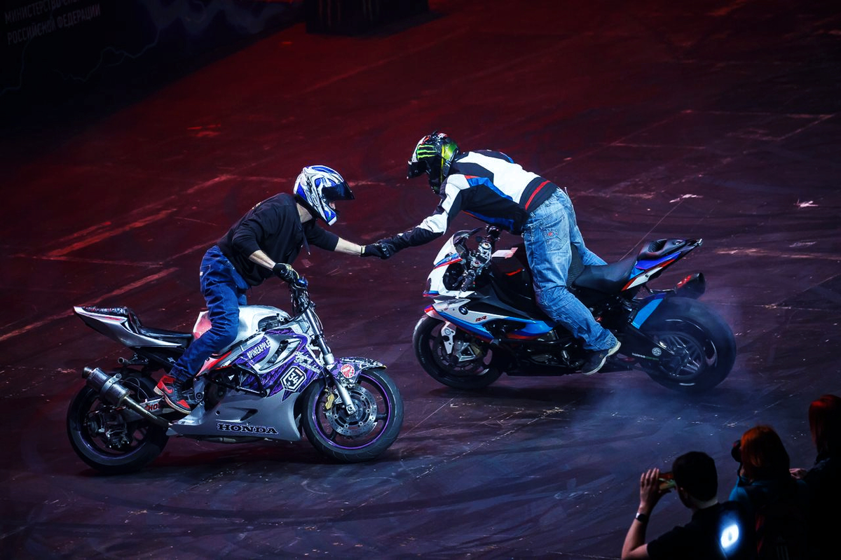 Фестиваль экстремального спорта. Мотофристайл. Фестиваль экстремальных видов спорта. Фестиваль экстремальных видов спорта «прорыв». Мотофристайл фото.