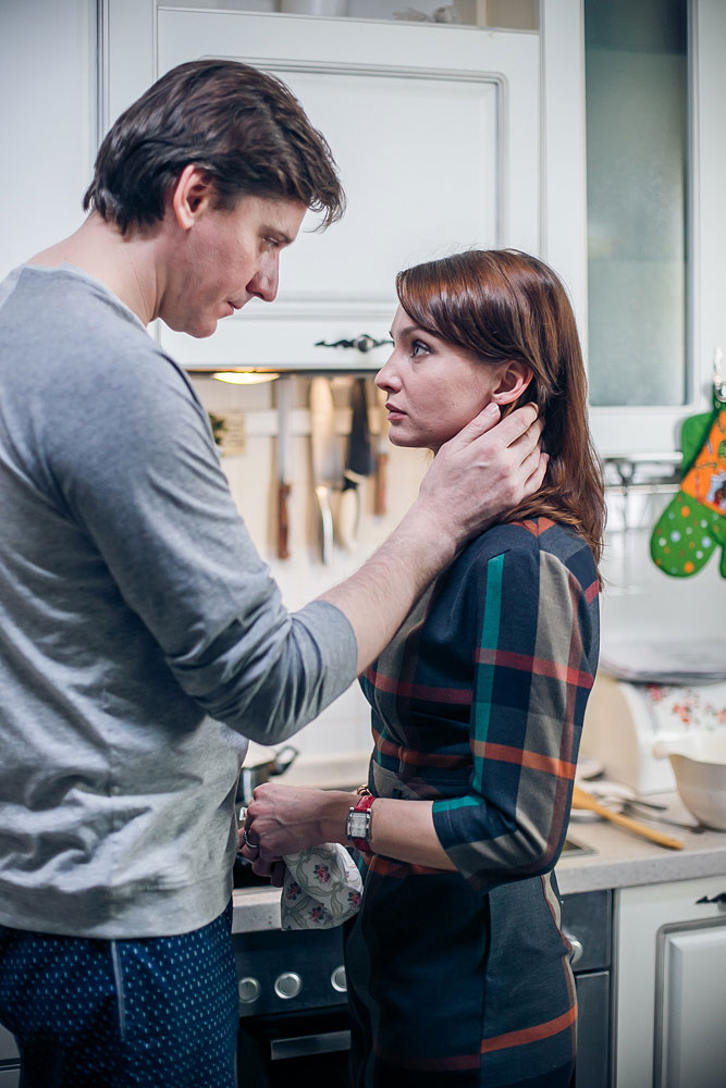 Юлия Жигалина и Юрий Батурин в фильме "Осколки счастья"2016 год